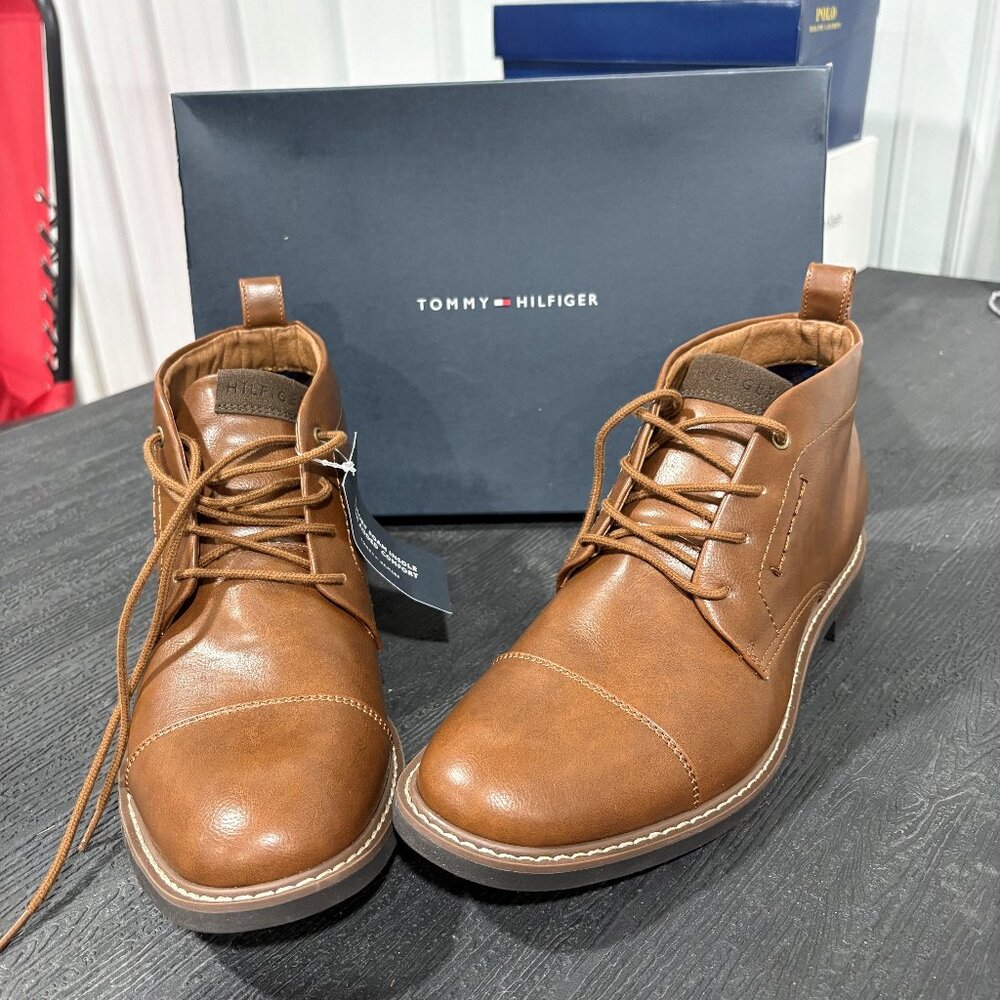 Brand New Tommy Hilfiger Men's Lace-Up Shoes -Brown, Size 10.5